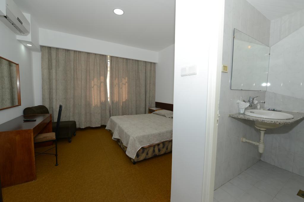 Rivoli Hotel Yerusalem Ruang foto